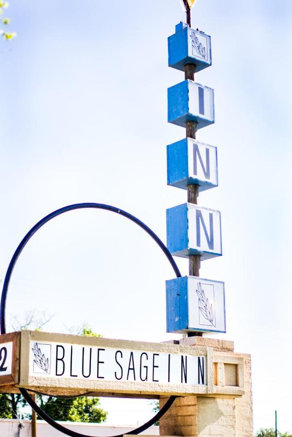 Blue Sage Inn & Suites Blanding Exterior photo